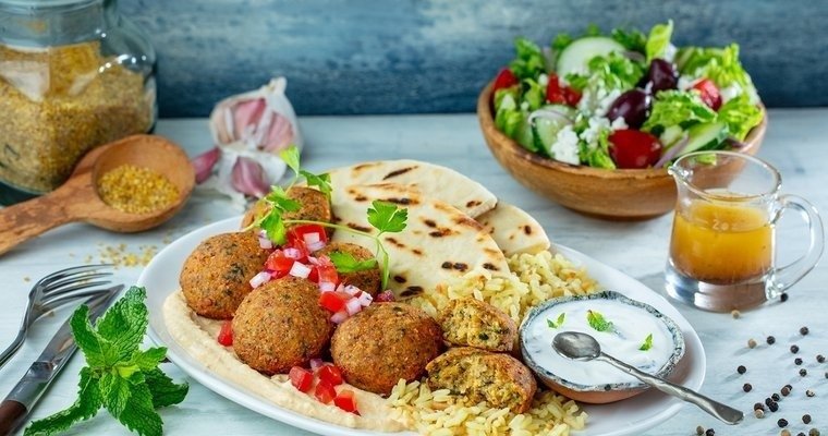 From First Bite to Fan Favorite: Why Guests Return to The Great Greek