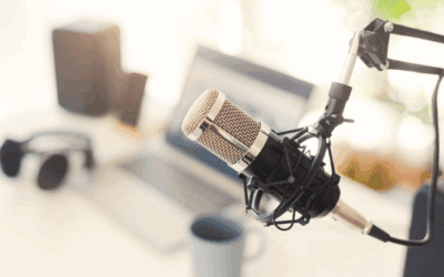 20 Podcasts Business Leaders Should Be Listening To