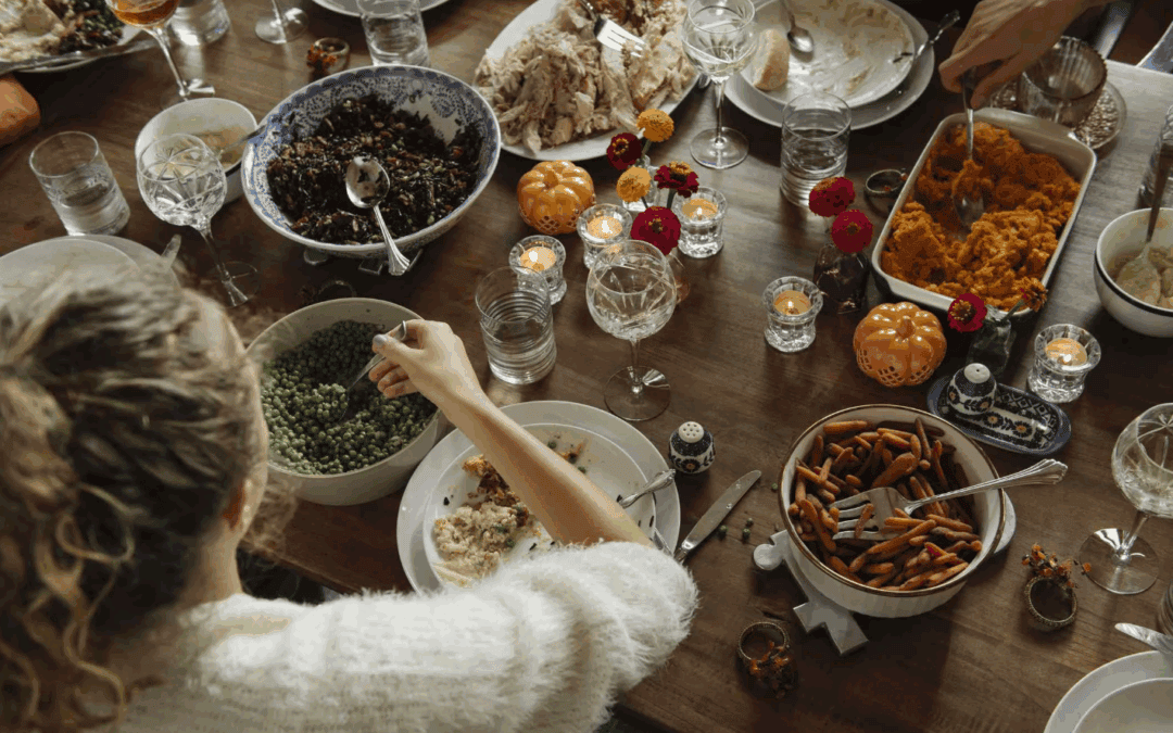 8 Thanksgiving Hosting Tips That’ll Make the Day Run Effortlessly – Martha Stewart